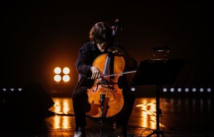 Atomic cellos. Рок-хиты на виолончелях