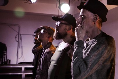 Парни и велосипеды