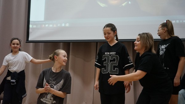 Мастер-класс по актерскому мастерству для школьников