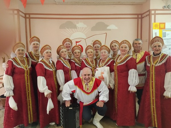 Хор «Русская песня». Листая календарь