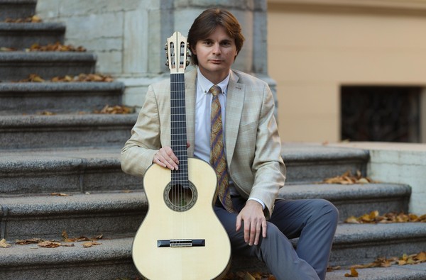 Концерт «Лауреат международных конкурсов Антон Баранов (гитара, Санкт-Петербург)»