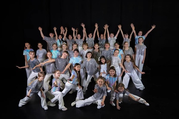 Спектакль «Незнайка в царстве малюток»