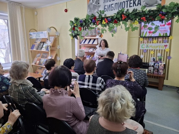 День любимых строк «Пусть стихи волнуют душу»