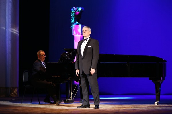 Вам, Маэстро