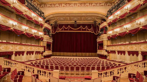 Театральный балаганчик «Шкатулка оживших историй»