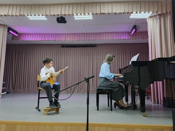 Межшкольный отчетный концерт учащихся на струнных инструментах «Юный музыкант»