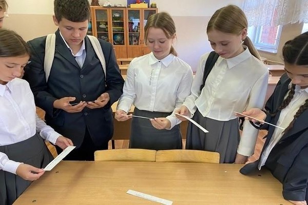 Познавательный час «Театр в городе»