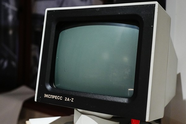 Волшебство технического прогресса. Электронные волшебники