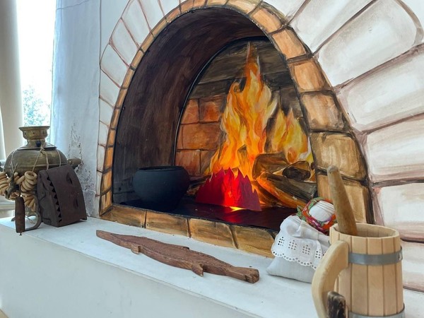 Русская изба полна чудес