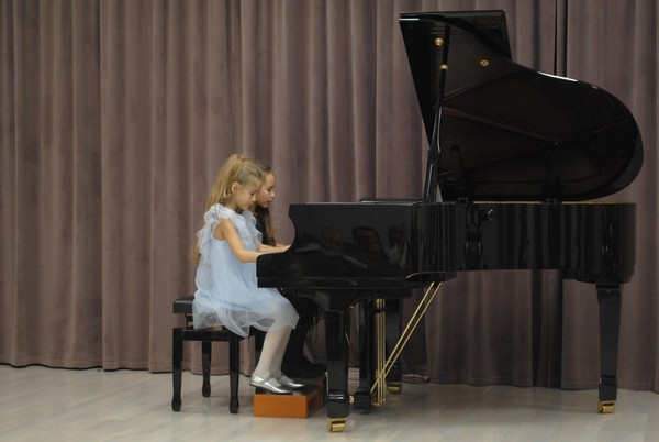 Концерт «Весенний концерт для двух фортепиано»