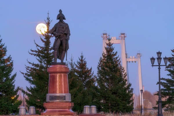 Променад. 24 истории о Красноярске