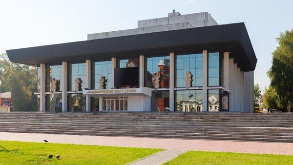 Спектакль «Мнимый больной»