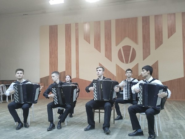 Концерт Tutti. Folk