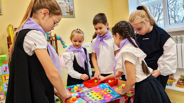 Битва эрудитов: дети и КнигоМэн «Поиск космических сокровищ в библиотеке»