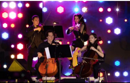 Lady Gaga в исполнении струнного оркестра