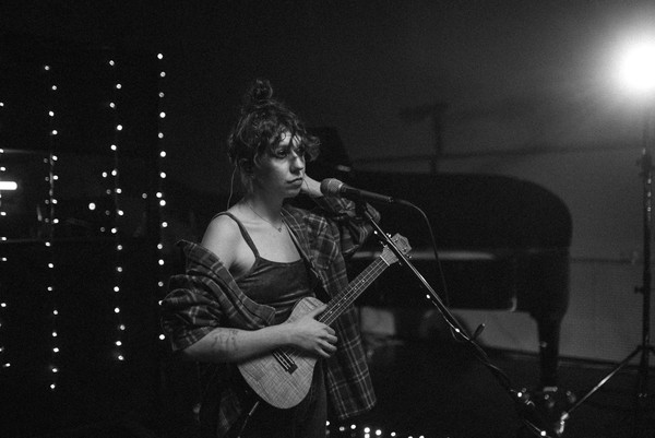 Даша Лампочка