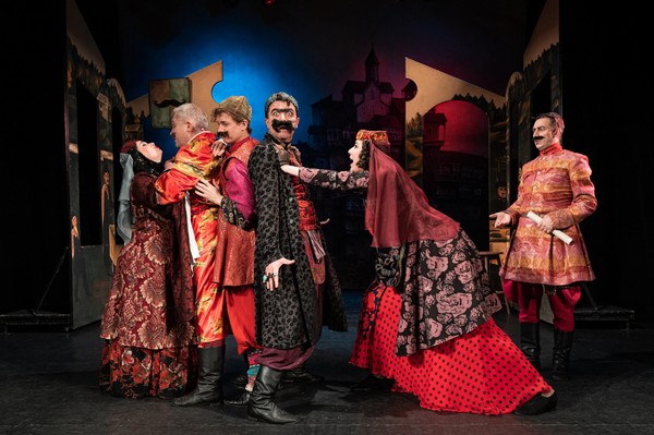 Спектакль «Ханума»