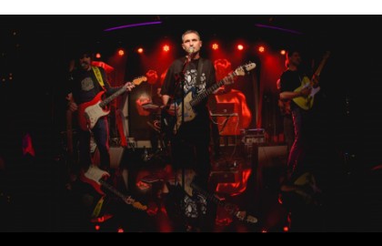 Группа «Фазы»