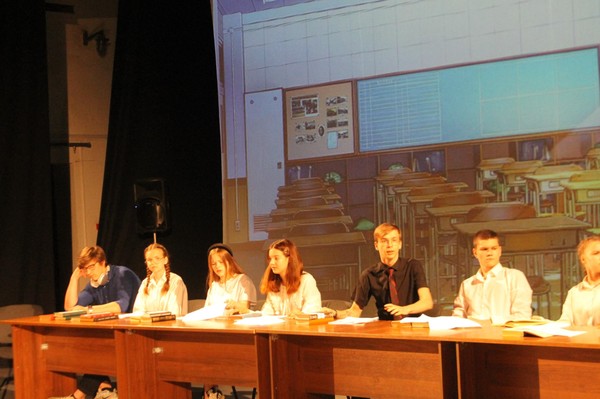 Спектакль «Между уроками»