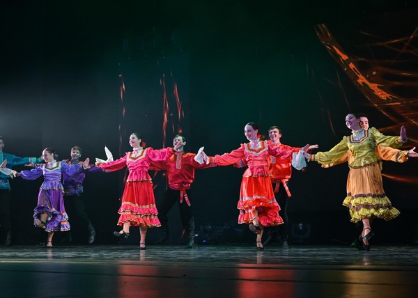 Интерактивное театрализованное представление «Сказки, рожденные в России»