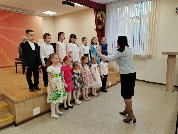 Концерт учащихся класса преподавателя Аксеничевой Р.И