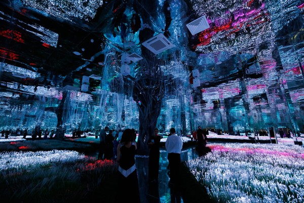 Музыка киношедевров в сиянии тысячи свечей