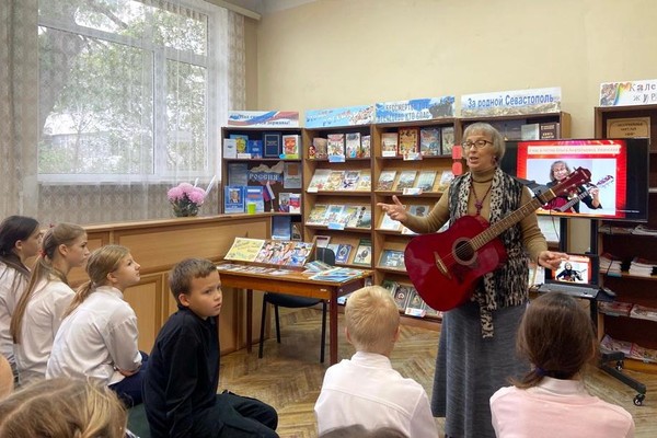 Встреча с севастопольской поэтессой Ольгой Уманской