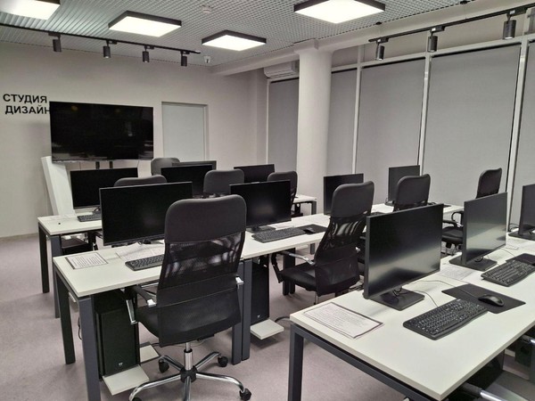 Лекция-практикум «Голос эпохи: от лубка до конструктивизма. Создаем плакат ценностей»