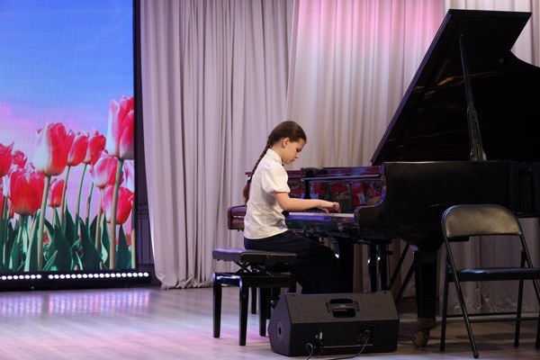 Лекция: «Звуки детства: фортепианные пьесы Исаака Берковича»