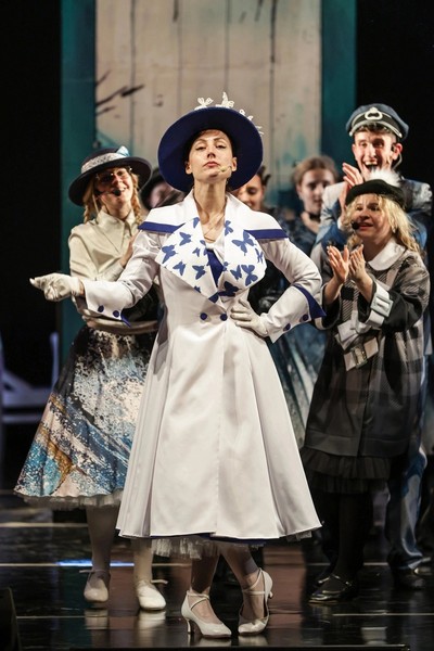 Мэри Поппинс