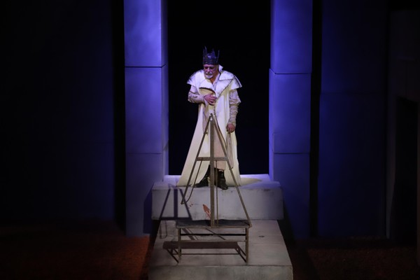 Спектакль «Король умирает»