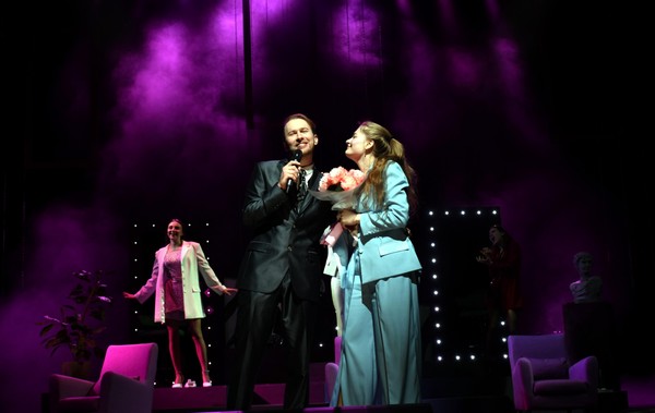 Спектакль «Салон красоты»