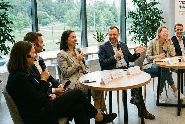 Встреча «С другой стороны»