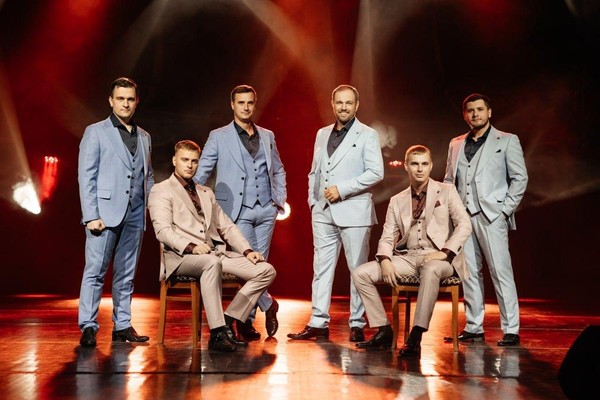 Концерт «Курская филармония представляет: ансамбль «Россы»