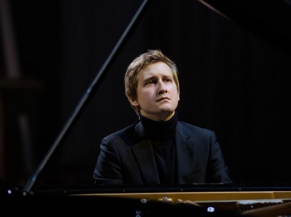 Концерт «Дмитрий Маслеев. Фортепиано»