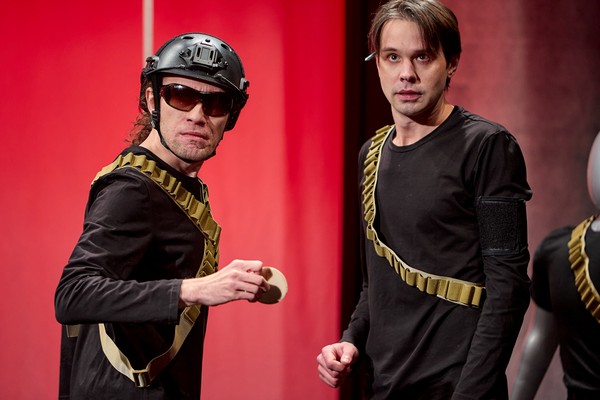 Смотри наверх