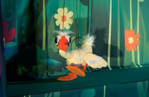 Озорной гусёнок