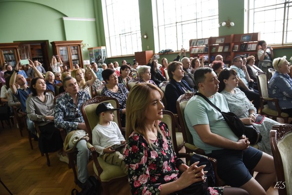 Поэтический пленэр «На кончиках кисточек»