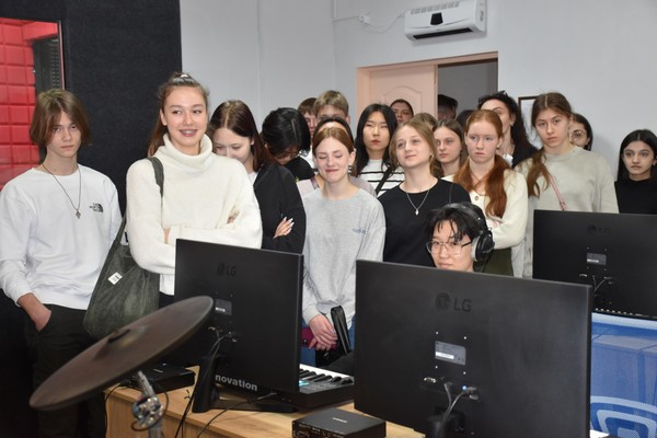 «Мы открываем двери, чтобы Вы открыли нас!»