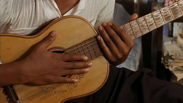 Португальский через музыку: португальская эмиграция в музыке