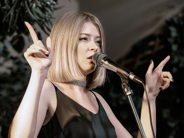 Saturday Night: Арина Бородина