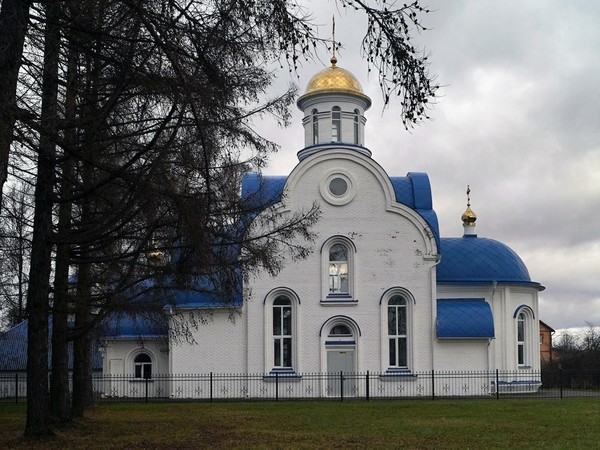 Выставка «Образ храма: Церковь во имя иконы Божией Матери «Споручница грешных»