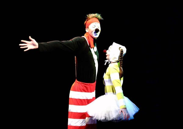 Спектакль «Следствие ведут Колобки»