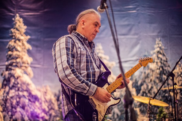 Группа «77». Необыкновенный концерт