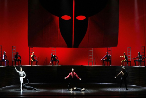 Одноактные балеты «Кармен-сюита» и «Призрачный бал»