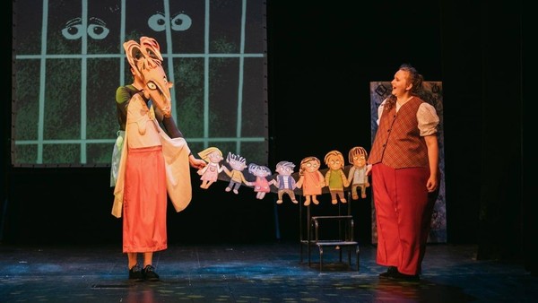 Спектакль «Пока мама на работе»