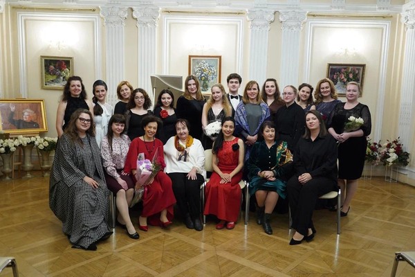 Программа «Концертмейстер приглашает солиста»