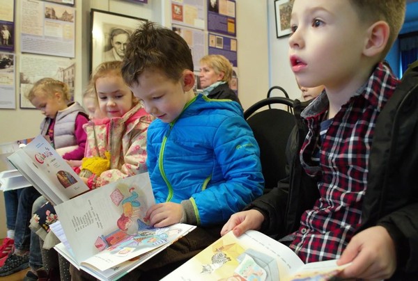 Игровая минутка «Картинка к строчке»