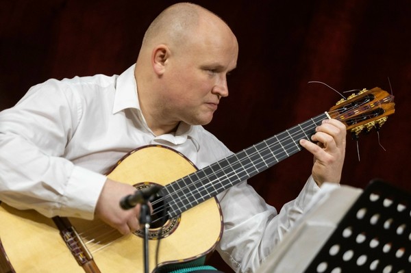 Гитара и оркестр