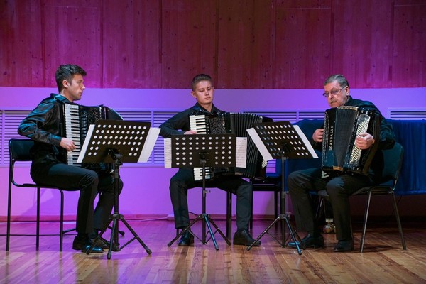 Концерт «Светлого марта привет»